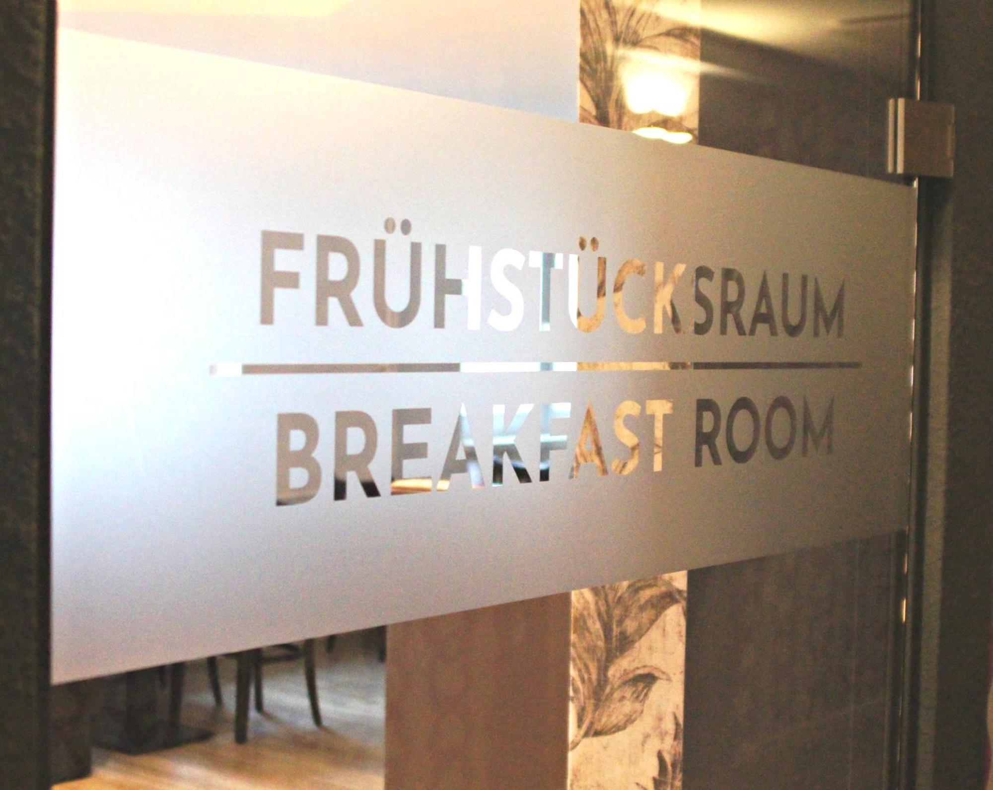 Hotel 22 Dessau-Rosslau Екстер'єр фото