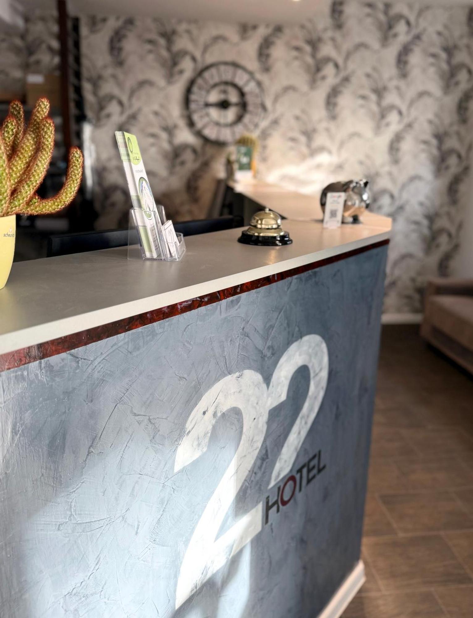 Hotel 22 Dessau-Rosslau Екстер'єр фото